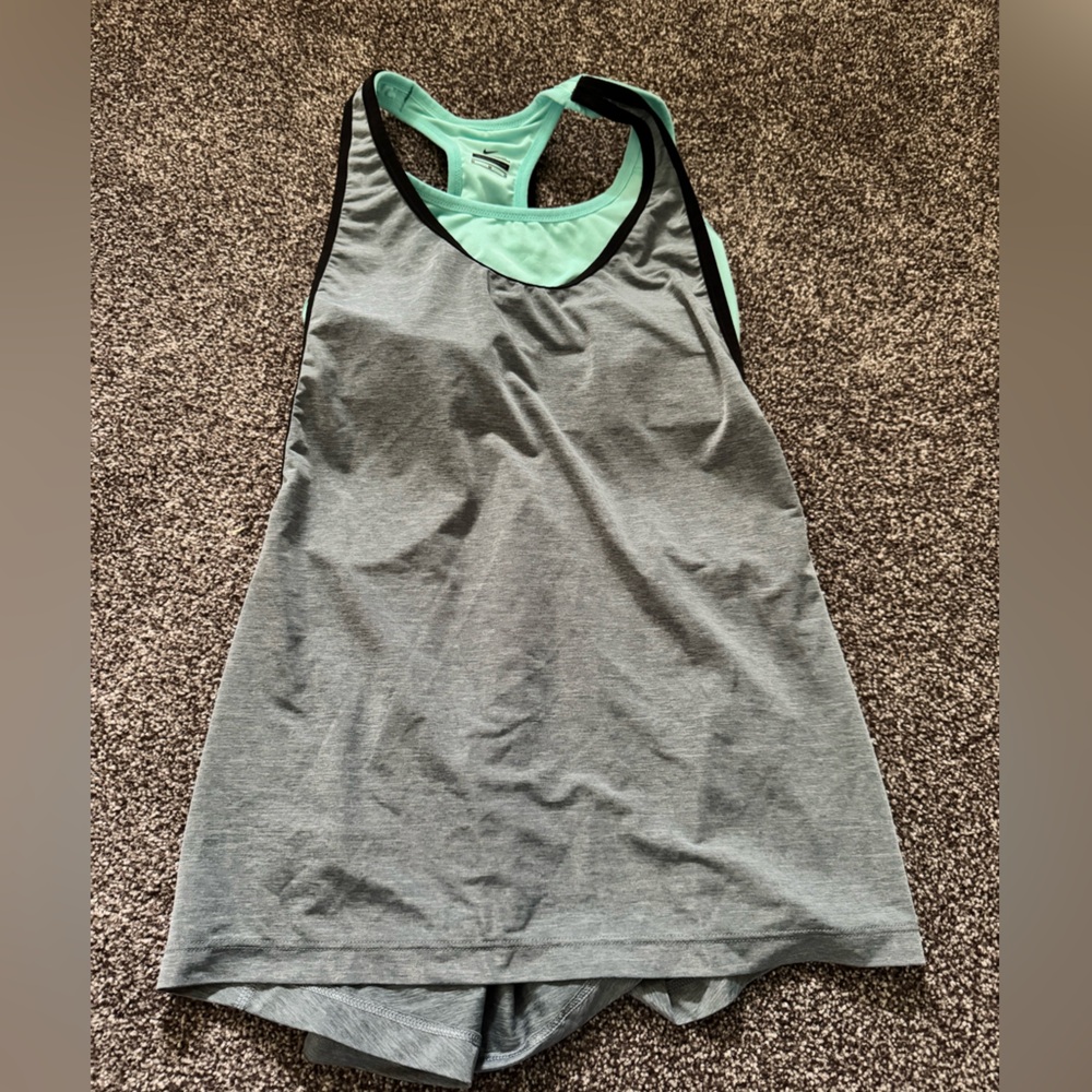 Nike tank and bra